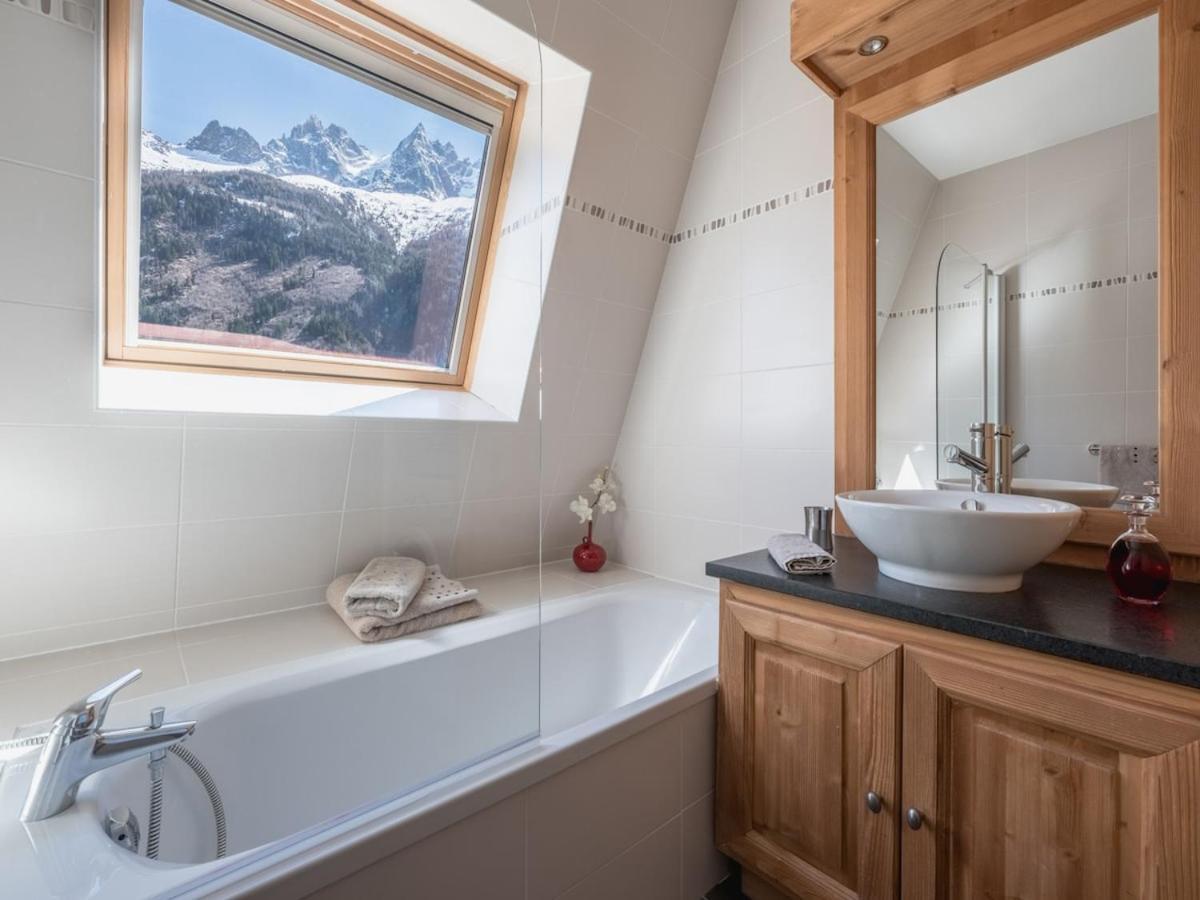 Penthouse Le Paradis I Le Chalet Club Apartment