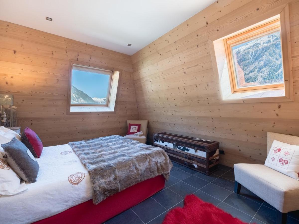 Penthouse Le Paradis I Le Chalet Club